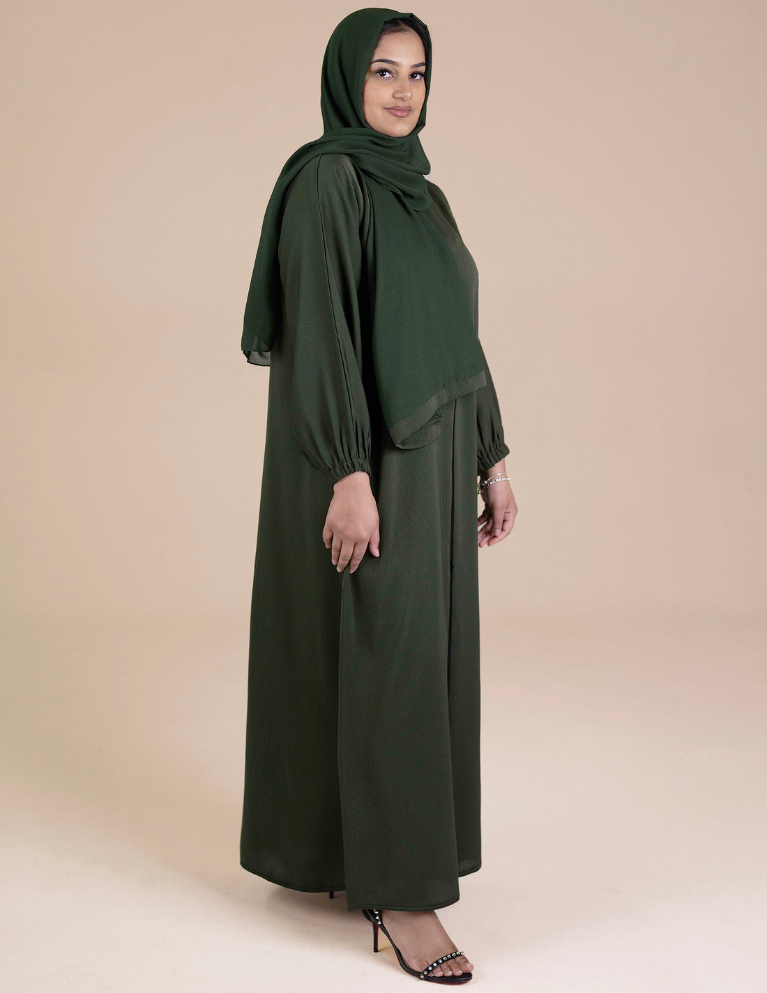 Essential Closed Olive Cuffed Abaya - Abayas, Closed, closed abaya, cuffed abaya, essential, essential abaya, green abaya, zoom abaya - AZAARYA