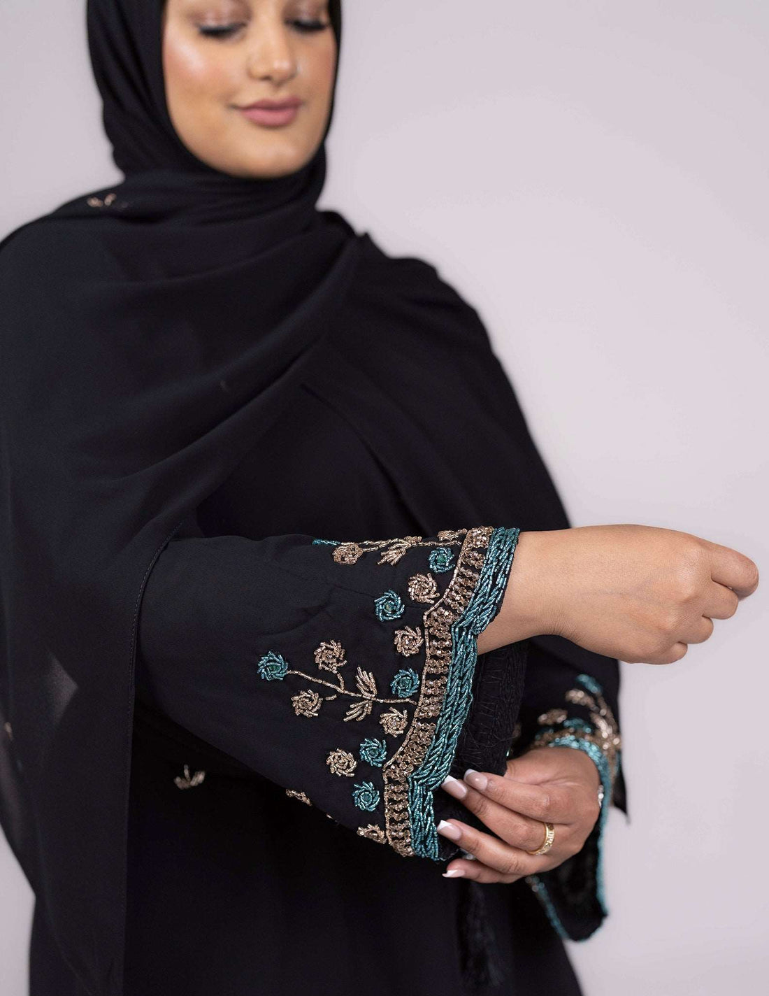Safa Abaya - Abayas, black abaya, black abayas, embroidered, embroidered abaya, embroidered abayas, Featured, floral, open abaya, open abayas, premium, premium abaya, premium abayas - AZAARYA