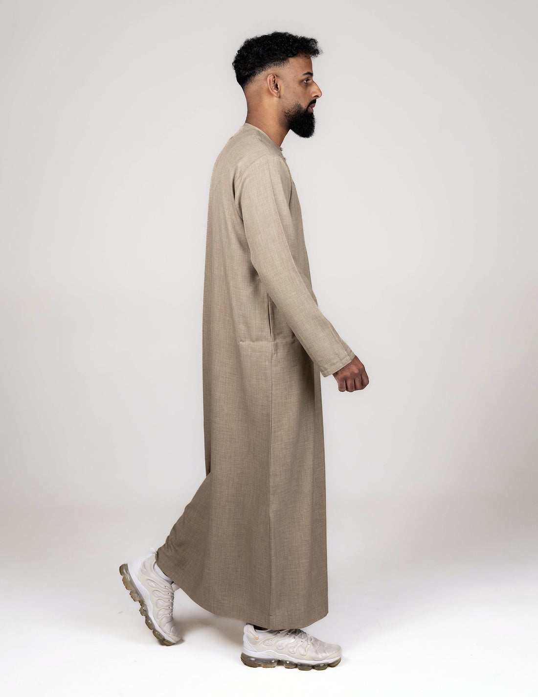 Rayaan Beige Emirati Thobe - beige jubbah, beige thobe, Featured, Men, mens jubbah, mens thobe, mens thobes, Thobes - AZAARYA