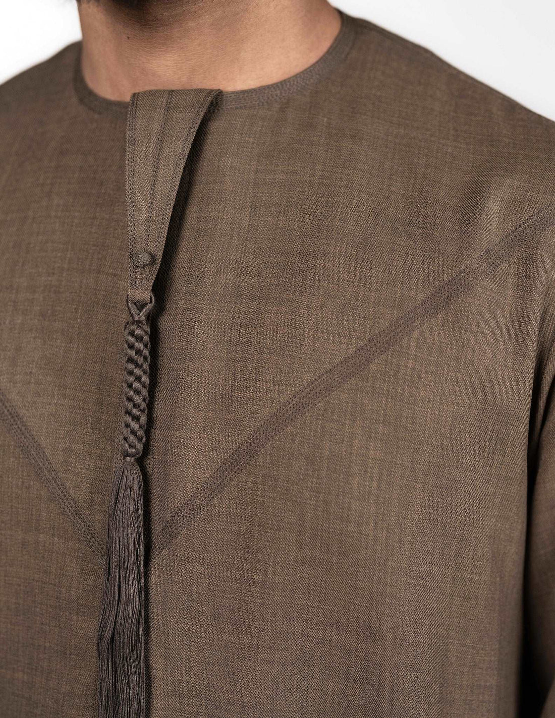 Sufyaan Brown Emirati Thobe - brown emirati thobe, brown jubbah, brown thobe, Featured, Men, mens jubbah, mens thobe, mens thobes, Thobes - AZAARYA