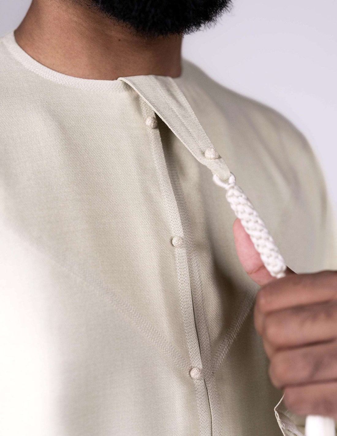 Zidaan Cream Emirati Thobe - cream jubba, cream thobe, Featured, Men, mens cream thobe, mens jubbah, mens thobe, mens thobes, Thobes - AZAARYA