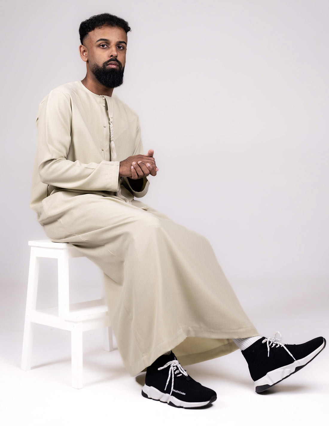 Zidaan Cream Emirati Thobe - cream jubba, cream thobe, Featured, Men, mens cream thobe, mens jubbah, mens thobe, mens thobes, Thobes - AZAARYA