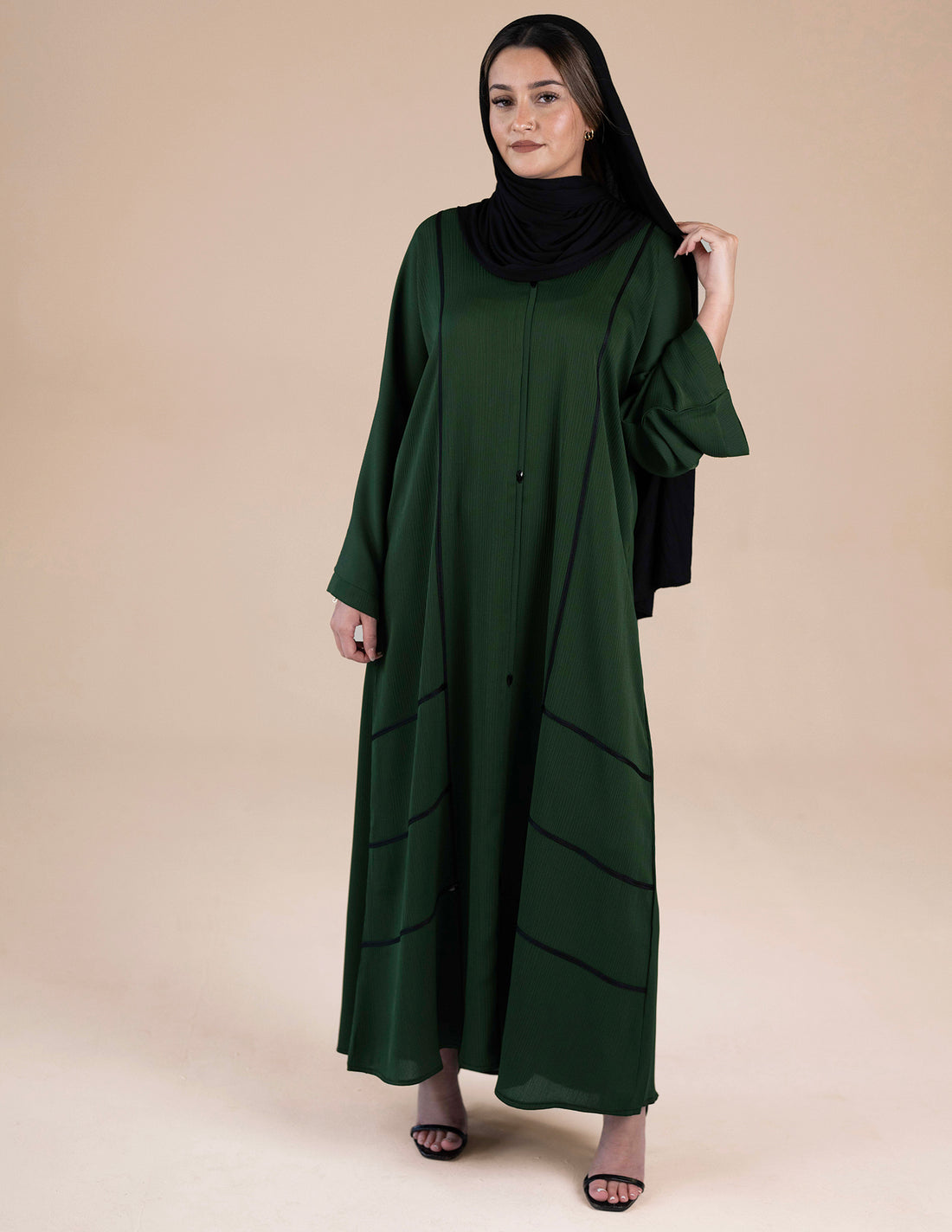 Essential Closed Emerald Green Abaya - Abayas, Closed, closed abayas, essential, essential abayas, Featured - AZAARYA