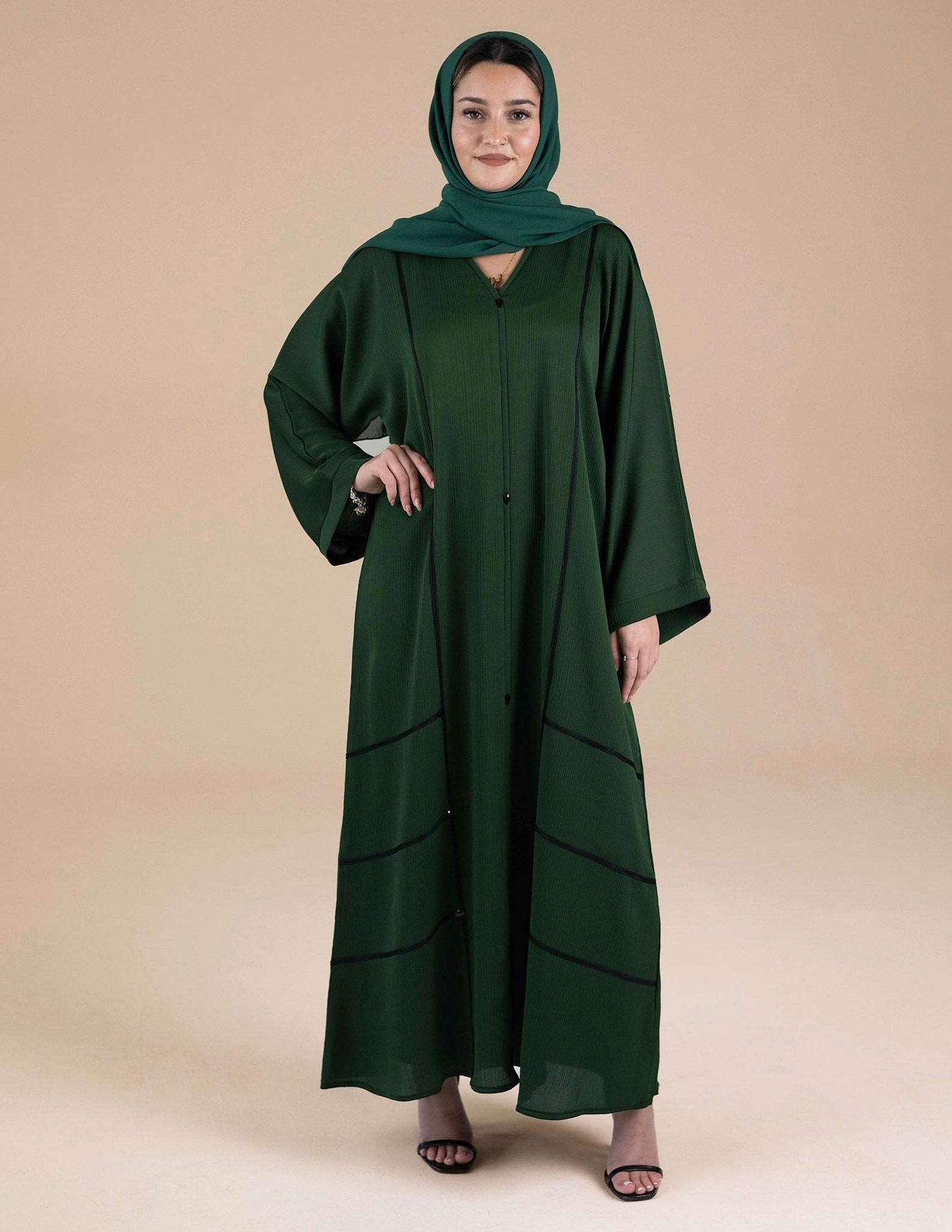 Essential Closed Emerald Green Abaya - Abayas, Closed, closed abayas, essential, essential abayas, Featured - AZAARYA