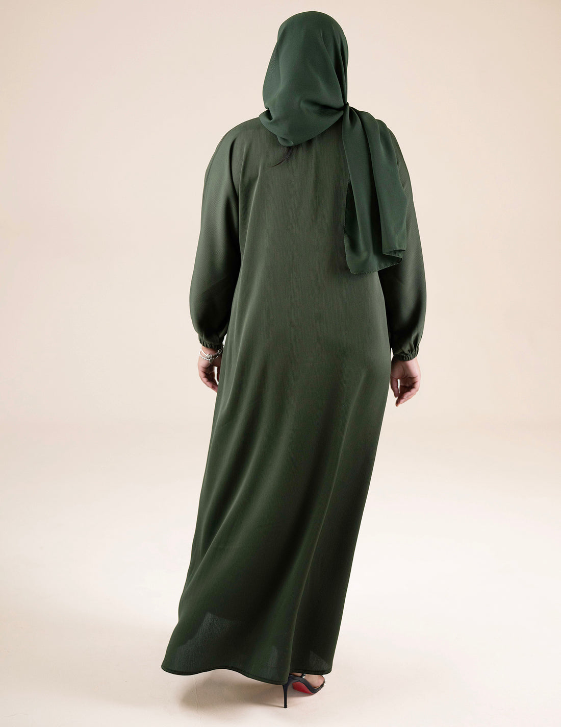 Essential Closed Olive Cuffed Abaya - Abayas, Closed, closed abaya, cuffed abaya, essential, essential abaya, green abaya, zoom abaya - AZAARYA