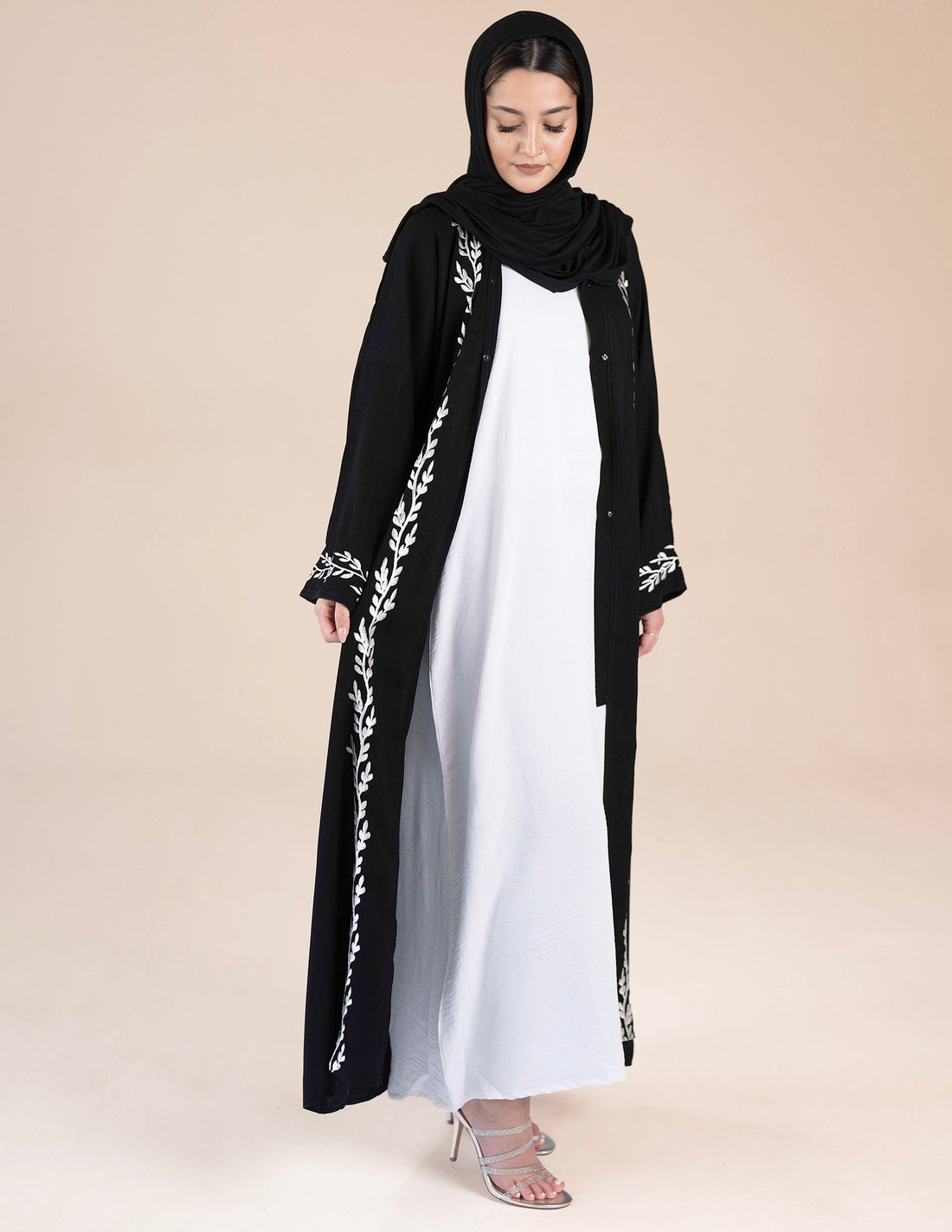 Hania Black Embroidered Abaya - Abayas, Best, black abayas, open abayas, premium, premium abayas - AZAARYA