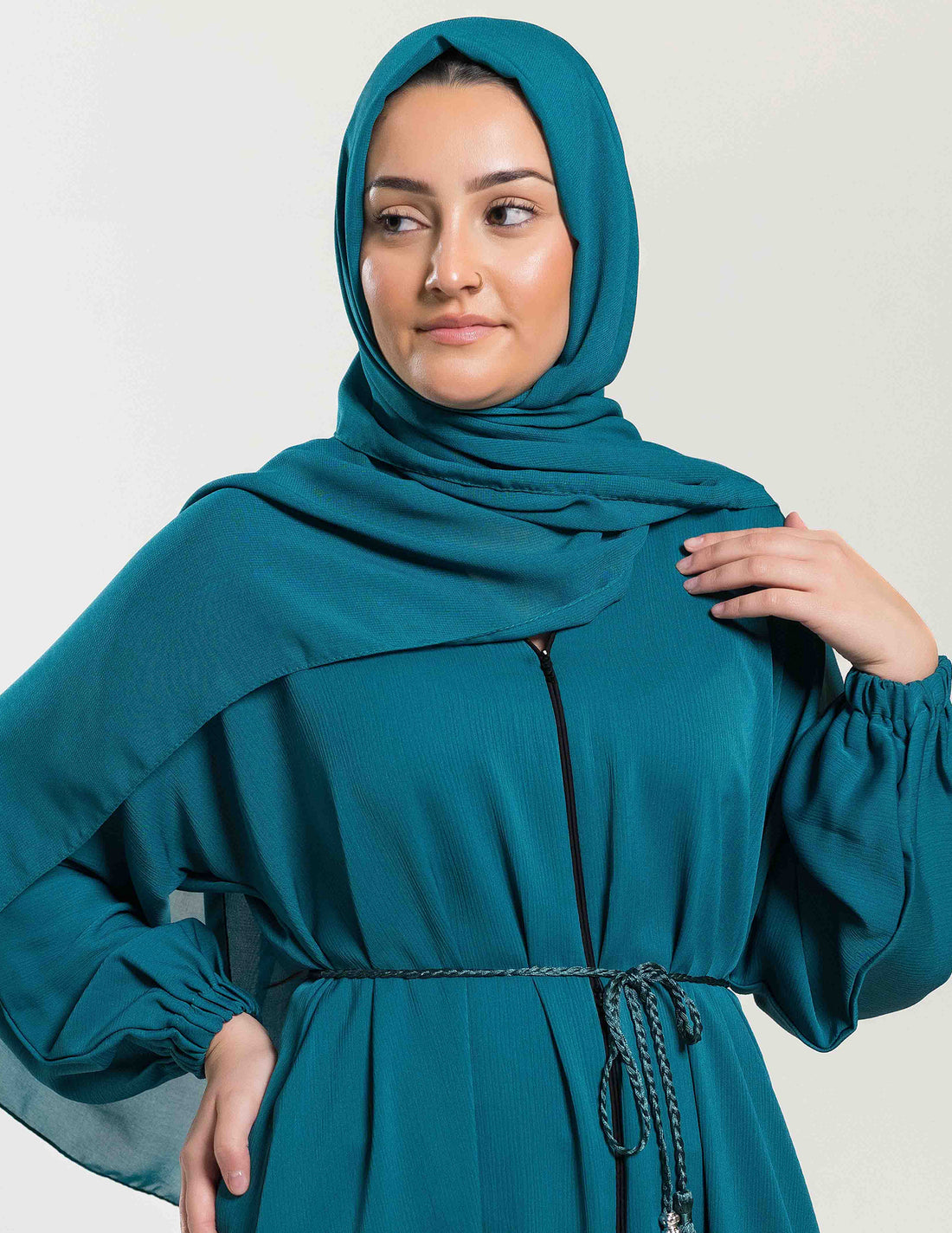 Essential Closed Teal Cuffed Abaya