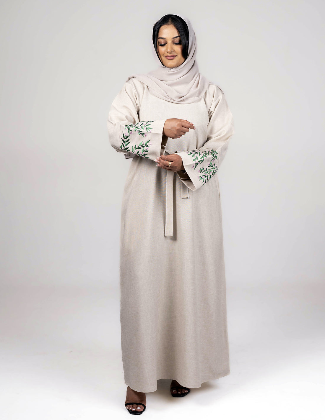 Beige Linen 'Samar' Abaya with Sleeve Embroidery