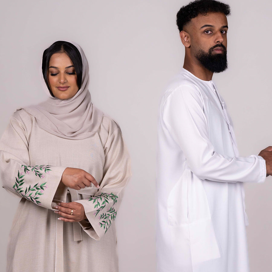 Abayas, mens thobes, and more modest fashion at AZAARYA