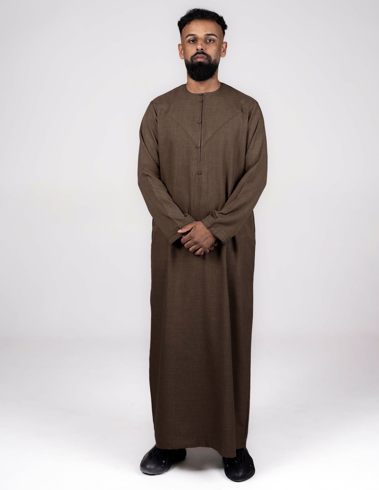 Sufyaan Brown Emirati Thobe - brown emirati thobe, brown jubbah, brown thobe, Featured, Men, mens jubbah, mens thobe, mens thobes, Thobes - AZAARYA